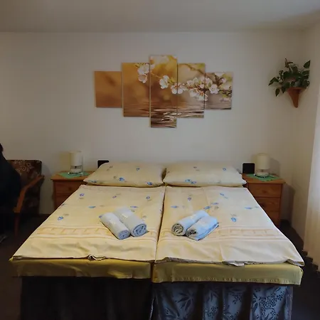 Rekreacny Dom E&z Lodge