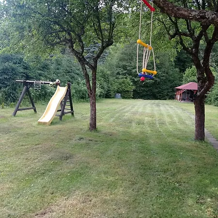 Rekreacny Dom E&z Деревянный коттедж Брезно