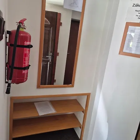 Nevesta Hol Pod Chopkom *